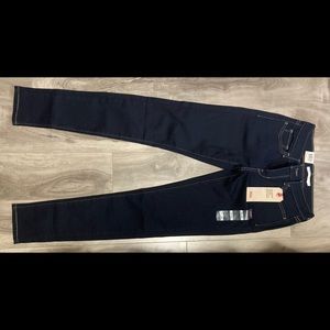 Levi jeans